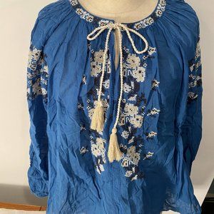 Blue American Eagle embroidered peasant top